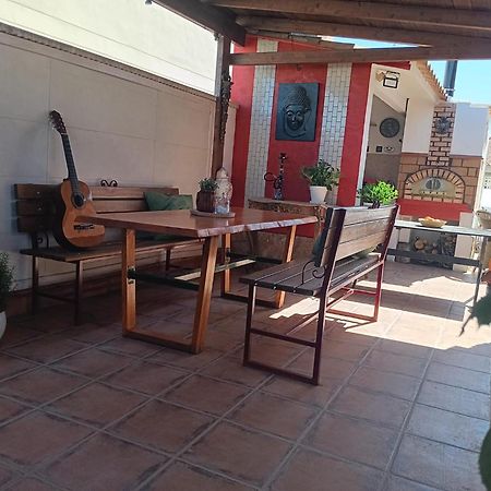 La Casa De Huespedes Apartment Puebla de Vallbona Exterior foto